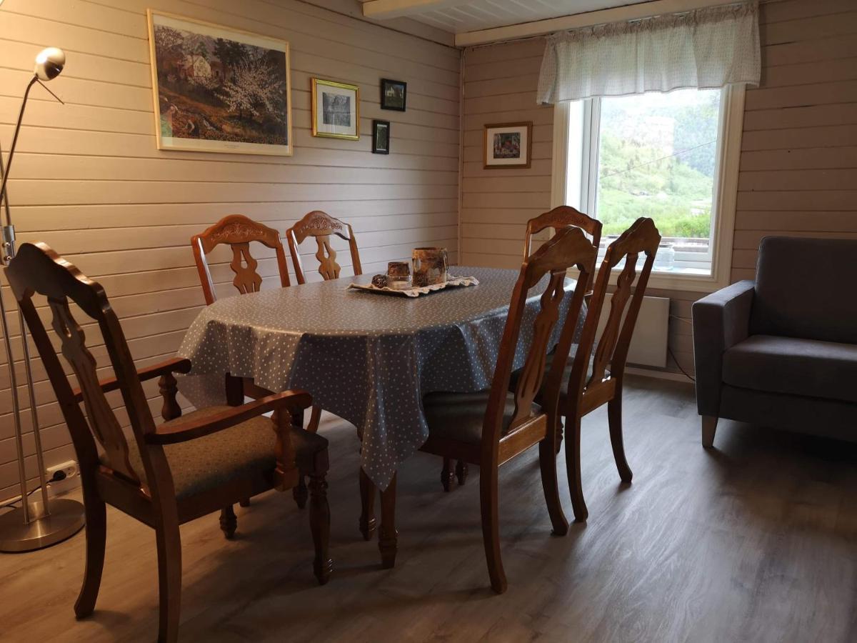 Hansali Holiday Home Fjaerland Luaran gambar